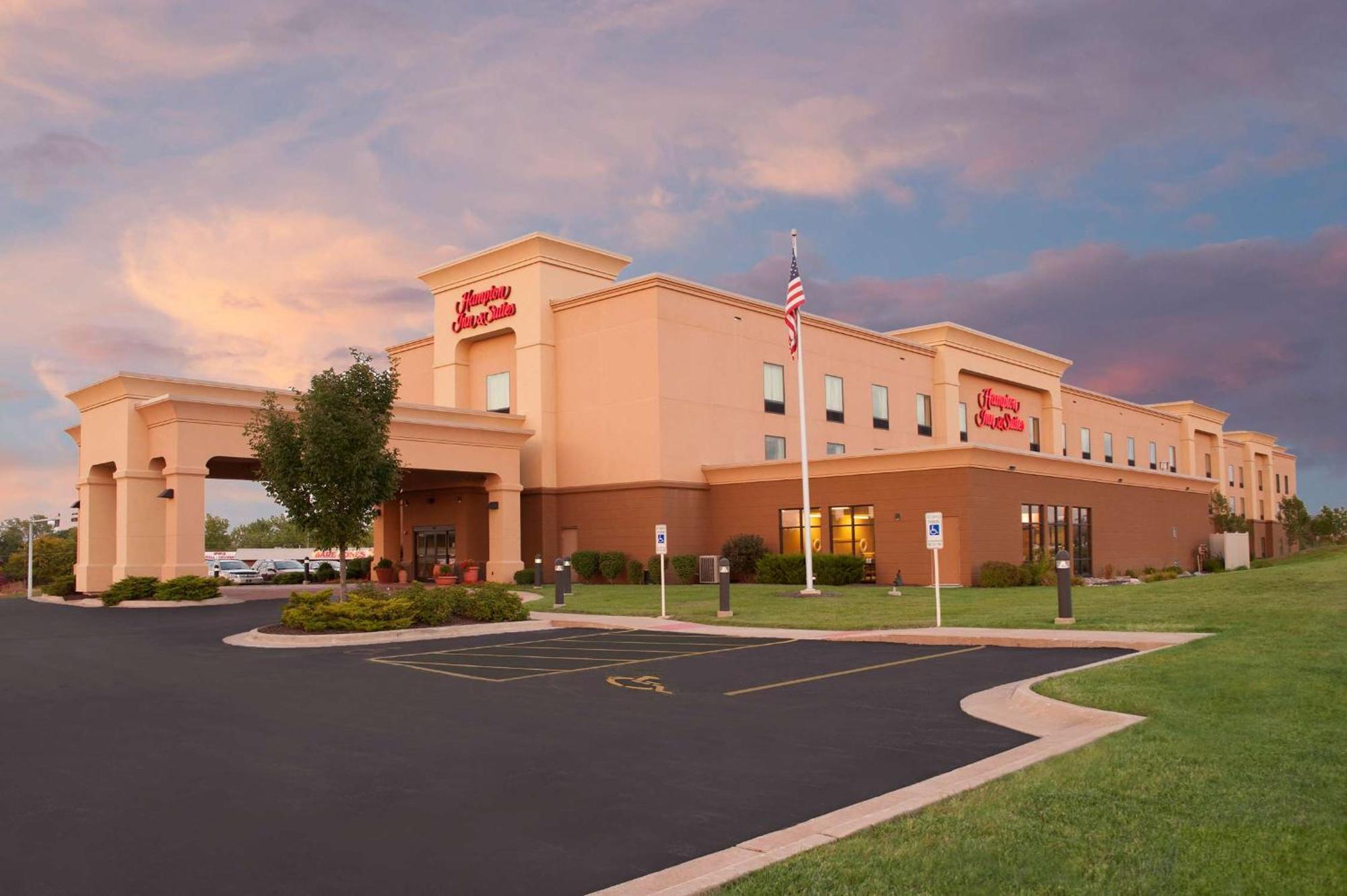 Hampton Inn & Suites Moline-Quad City Int'L Aprt Exteriér fotografie